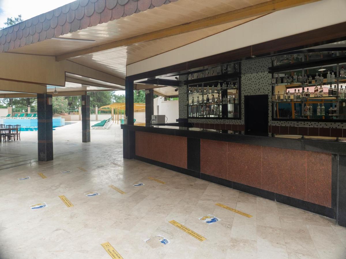 Alexius Beach Hotel 벨디비 외부 사진