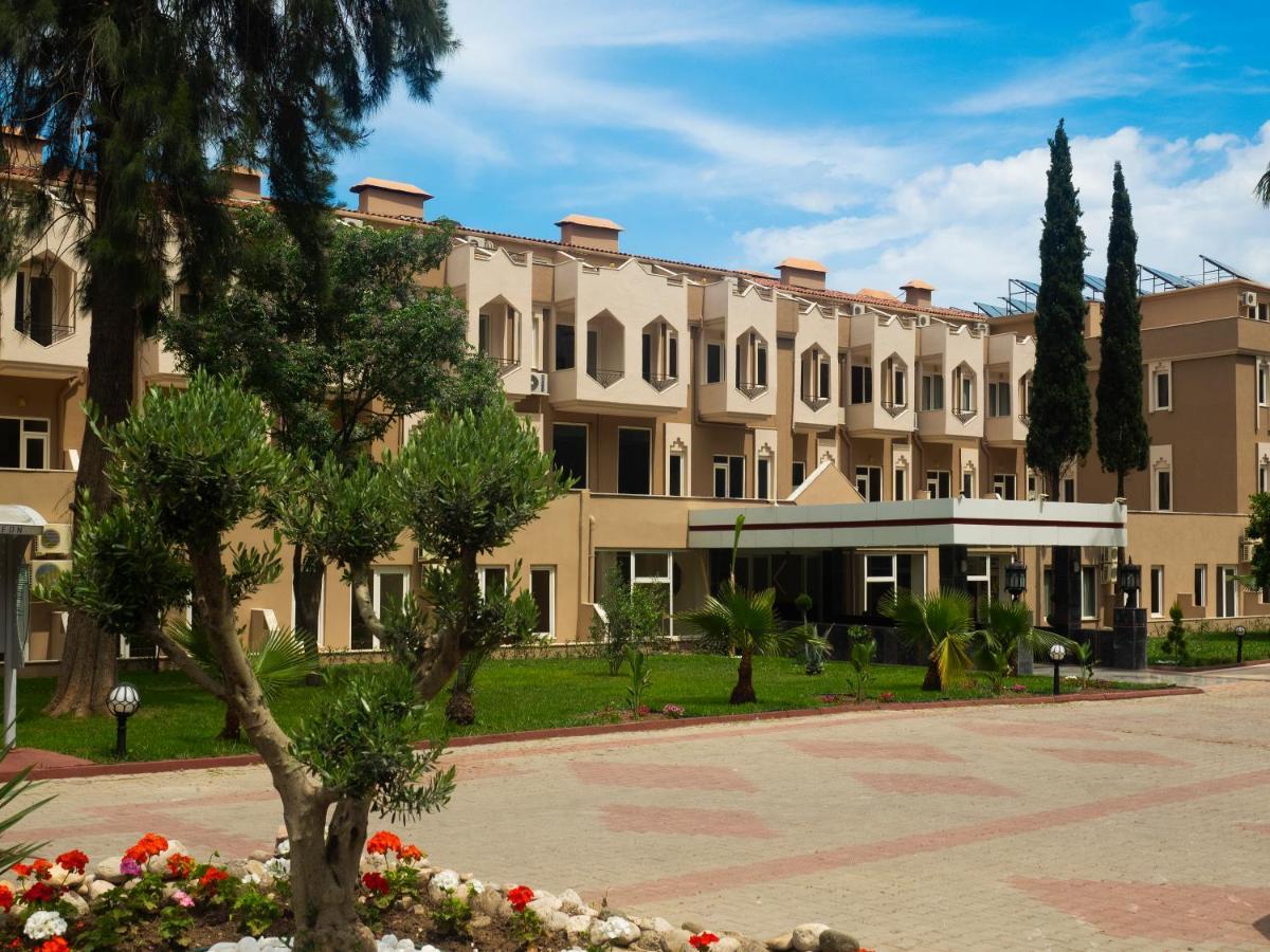Alexius Beach Hotel 벨디비 외부 사진